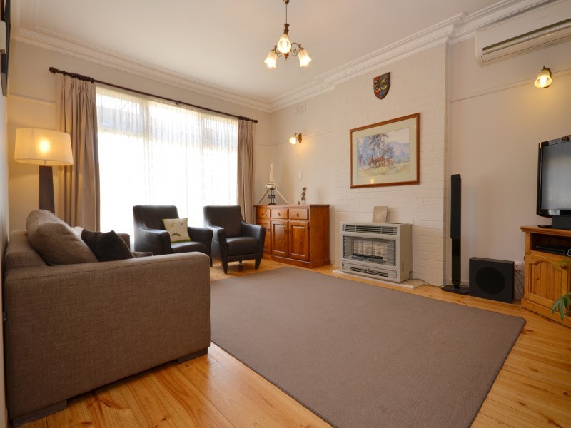 35 Cochrane Court, Invermay Park VIC 3350