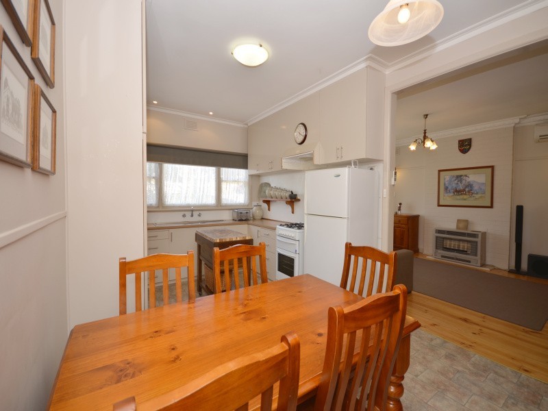 35 Cochrane Court, Invermay Park VIC 3350