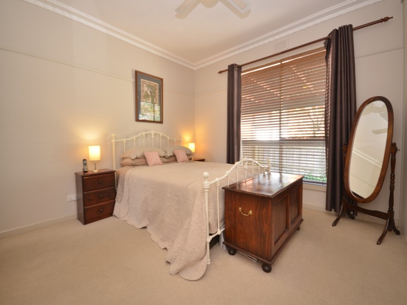 35 Cochrane Court, Invermay Park VIC 3350