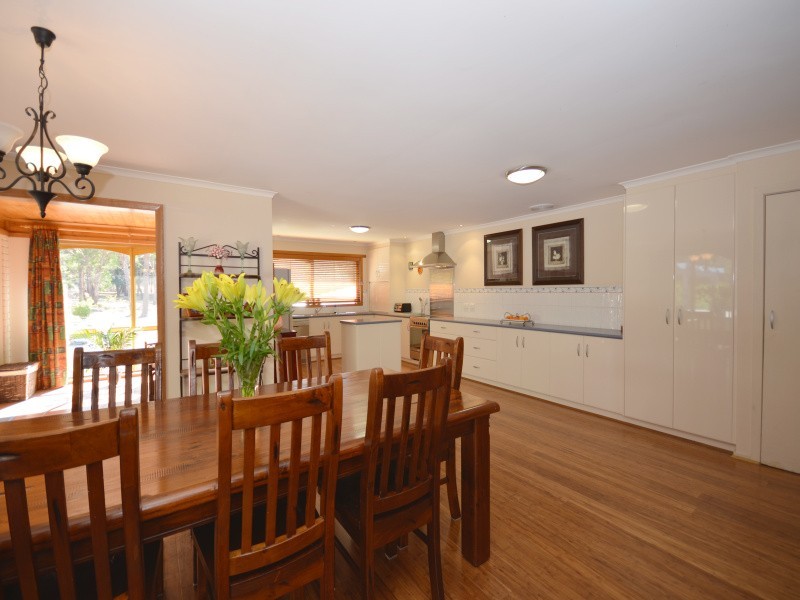 5 Junipers Road, Smythesdale VIC 3351