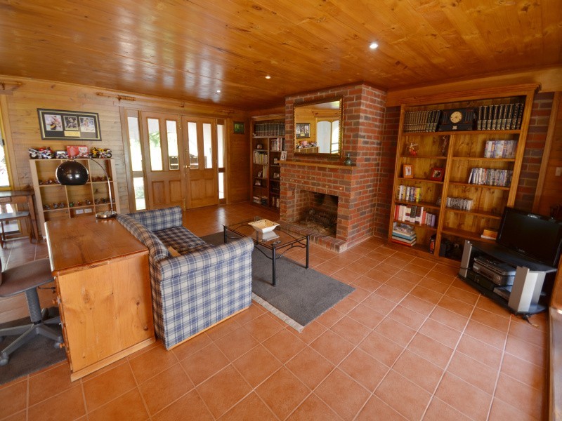 5 Junipers Road, Smythesdale VIC 3351