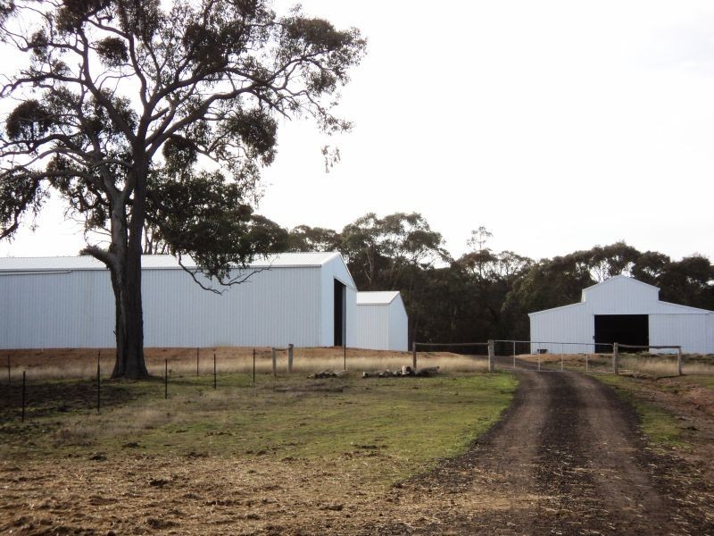 591 Pittong Road, Snake Valley VIC 3351