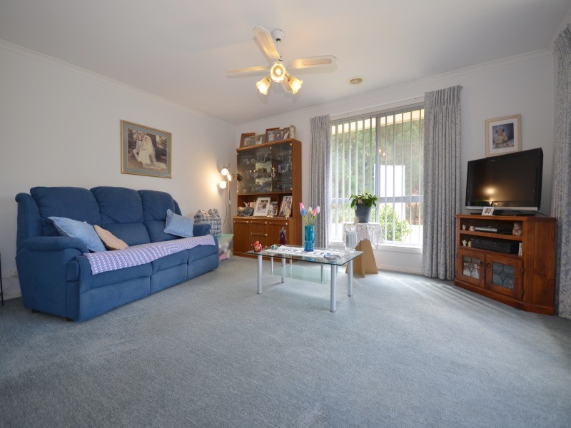 6 Xavier Court, Ballarat East VIC 3350