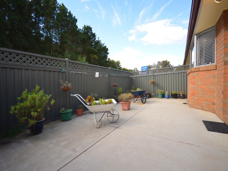 6 Xavier Court, Ballarat East VIC 3350