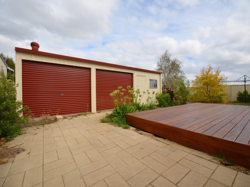 1913 Sturt Street, Alfredton VIC 3350