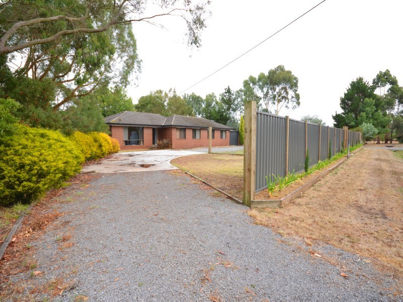 117 Crown & Sceptre Road, Ballarat VIC 3350