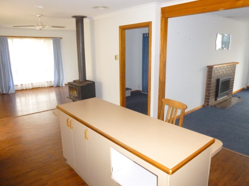 19 Scarsdale-Pitfield Road, Scarsdale VIC 3351