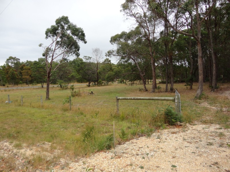 147 Grevillea Drive, Enfield VIC 3352