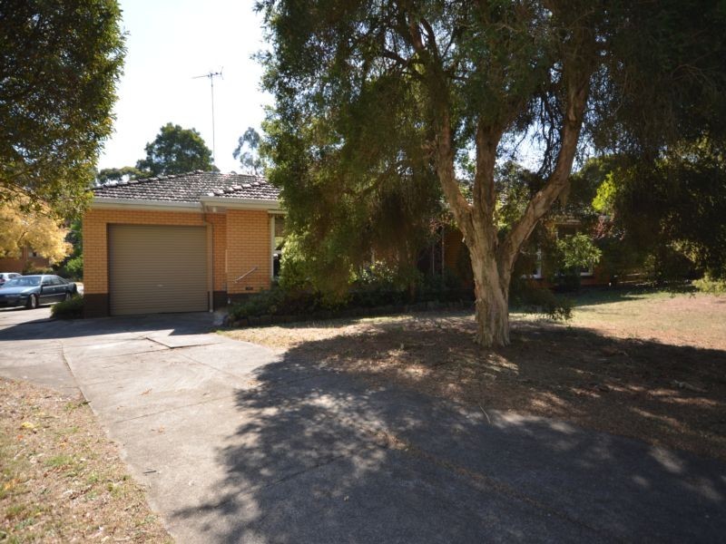 5 Shakespeare Avenue, Mount Helen VIC 3350