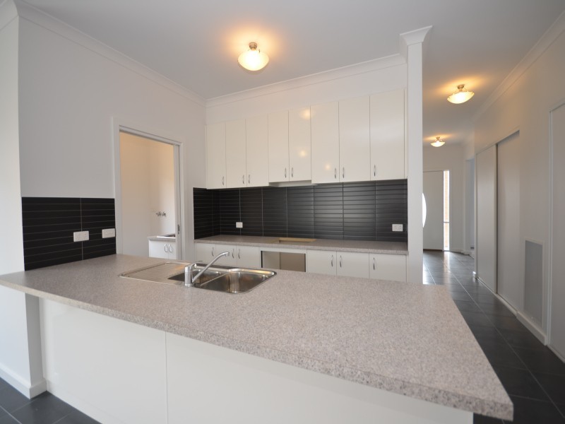 41 Chifley Drive, Delacombe VIC 3356