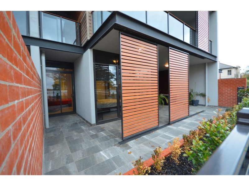 GL 6/18-22 Wendouree Parade, Lake Wendouree VIC 3350