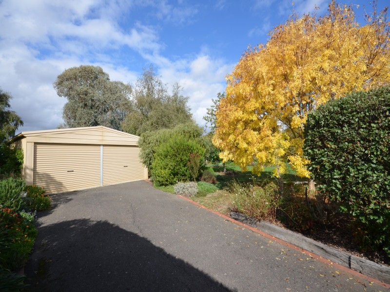 505 Wiltshire Lane, Delacombe VIC 3356