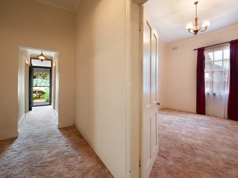 8 Macdonald Street, Clunes VIC 3370