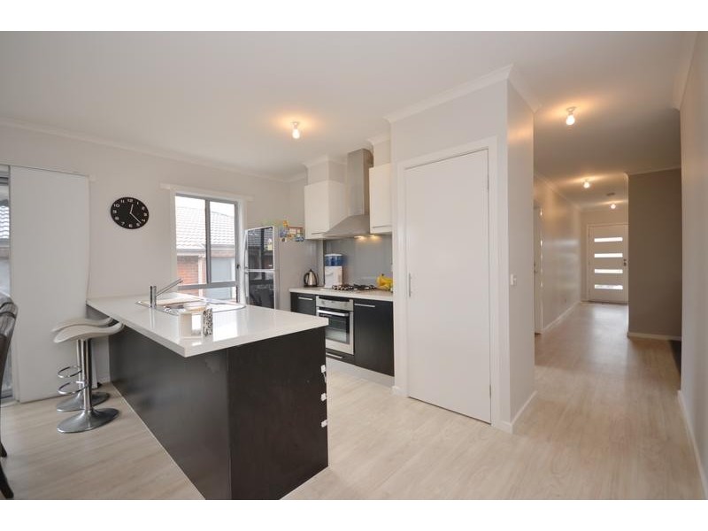 15 Orbost Drive, Miners Rest VIC 3352