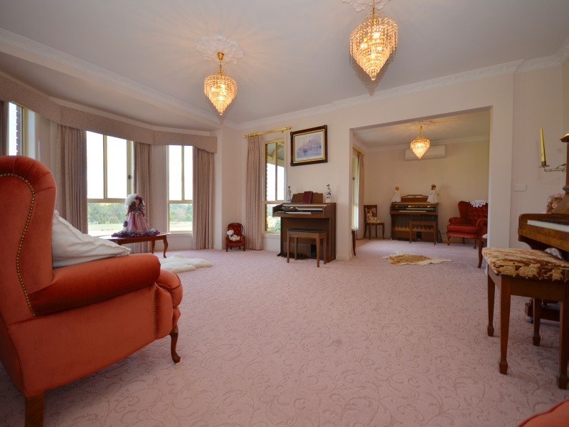 7698 Midland Highway, Magpie VIC 3352