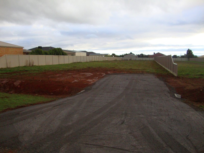 Lots 1 & 2 / 21 Lyons Street, Miners Rest VIC 3352