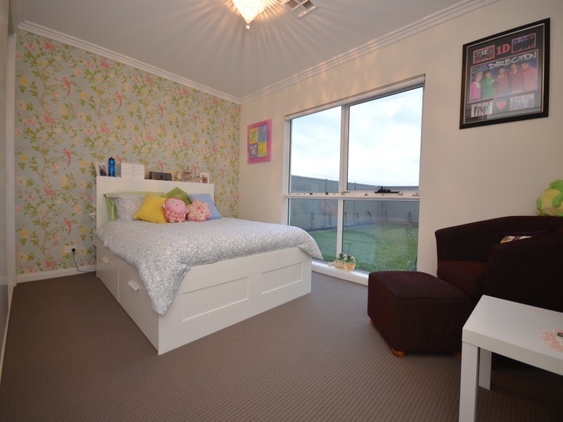 38 Cuzens Road, Alfredton VIC 3350