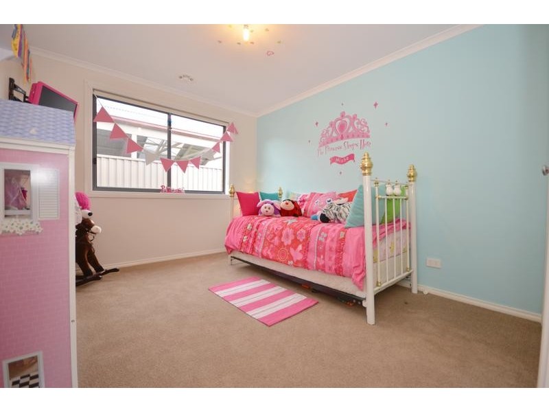 22 Josephine Way, Sebastopol VIC 3356