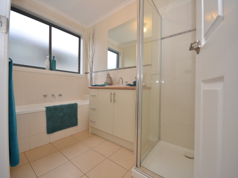 22 Josephine Way, Sebastopol VIC 3356