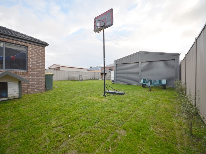 22 Josephine Way, Sebastopol VIC 3356