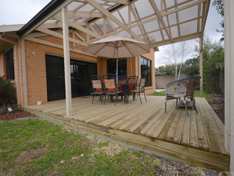 26 Boulevarde Drive, Alfredton VIC 3350