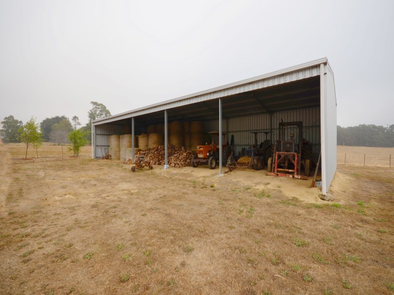 2115 Ballan-Daylesford Road, Leonards Hill VIC 3461