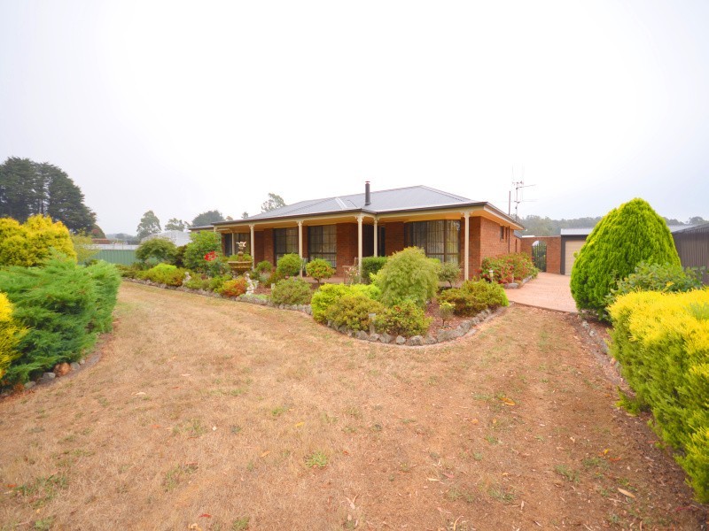 2115 Ballan-Daylesford Road, Leonards Hill VIC 3461