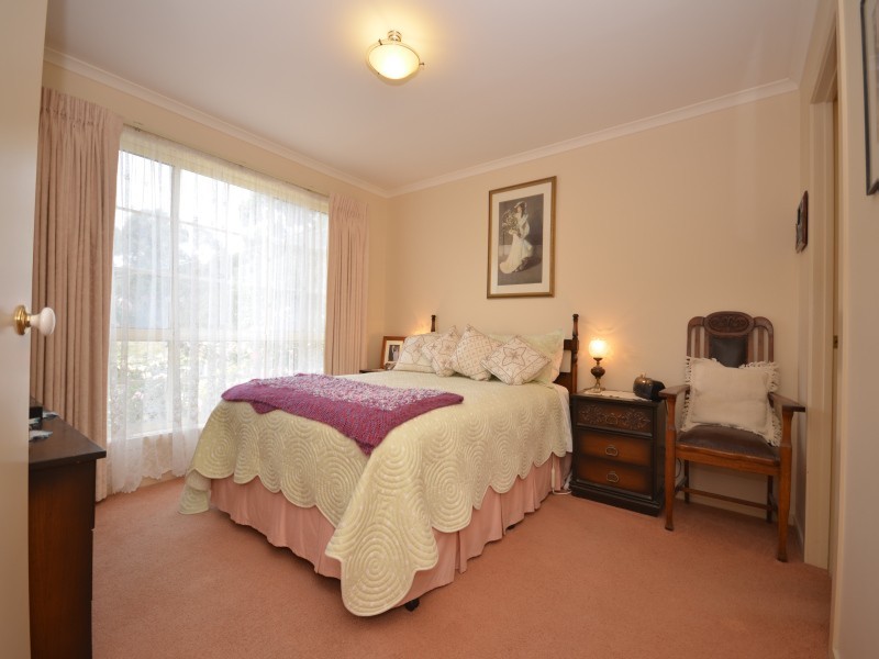 1 Park Lane, Mount Helen VIC 3350