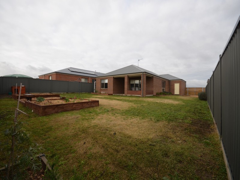 12 Miles Street, Sebastopol VIC 3356