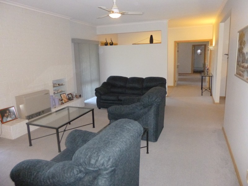 36 James Court, Smythes Creek VIC 3351