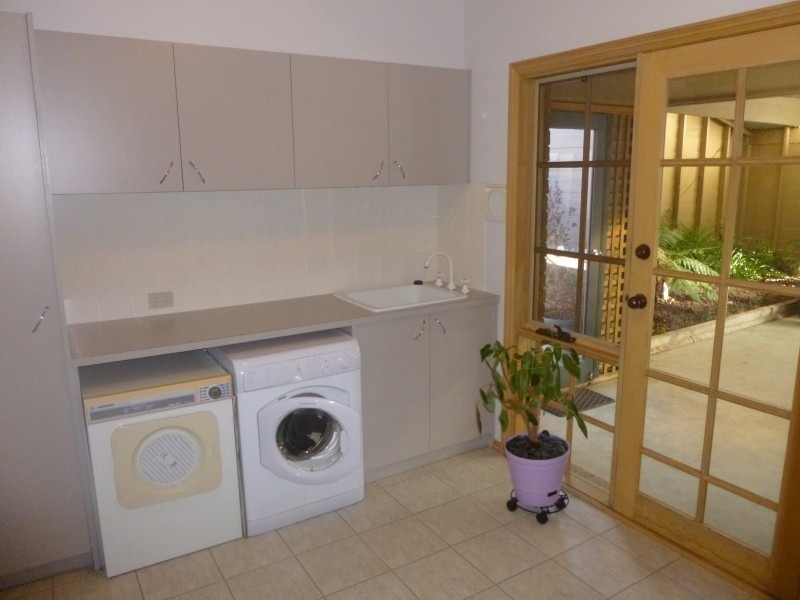 36 James Court, Smythes Creek VIC 3351