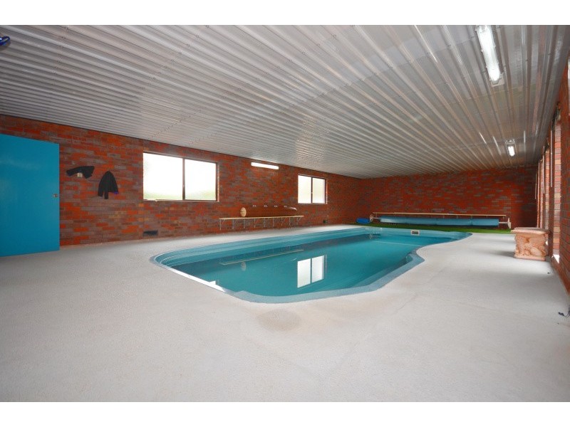 33 Adina Road, Ross Creek VIC 3351