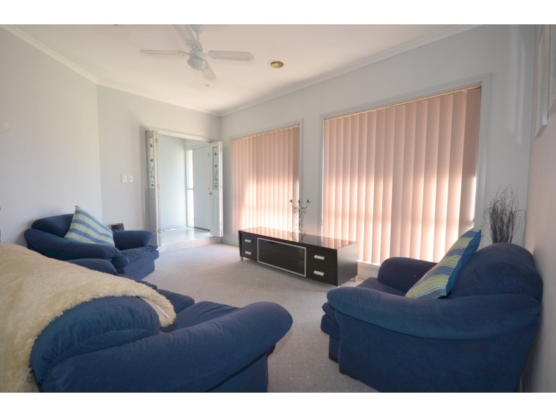 3 Wyndholm Crescent, Wendouree VIC 3355