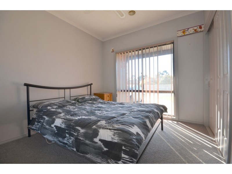 3 Wyndholm Crescent, Wendouree VIC 3355