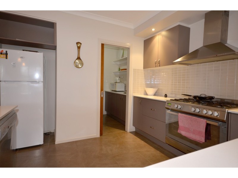 8 The Ridge, Delacombe VIC 3356