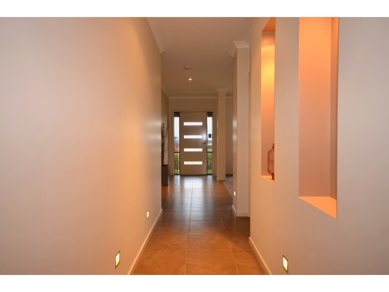 8 The Ridge, Delacombe VIC 3356