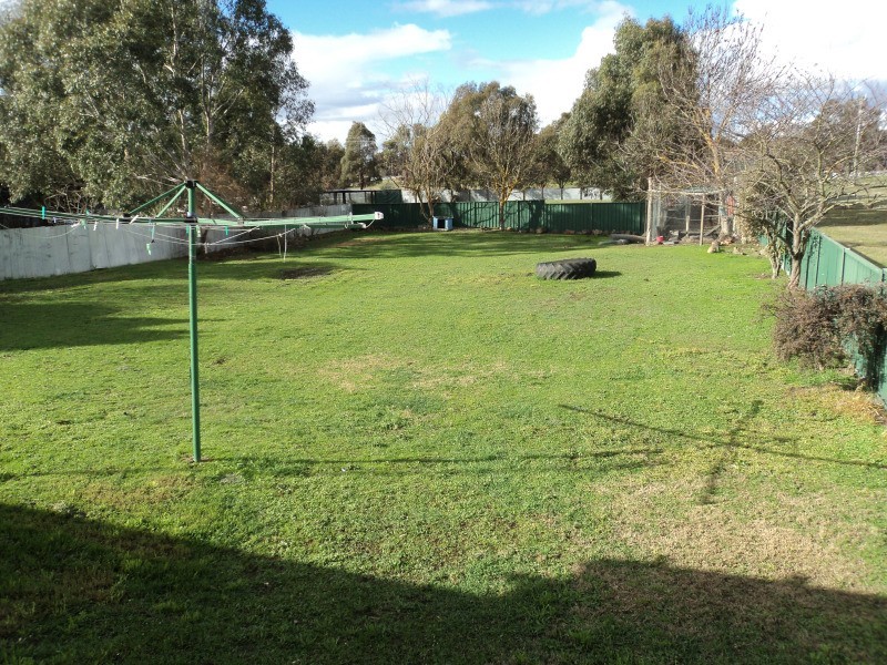 21 Gregory Street, Beaufort VIC 3373