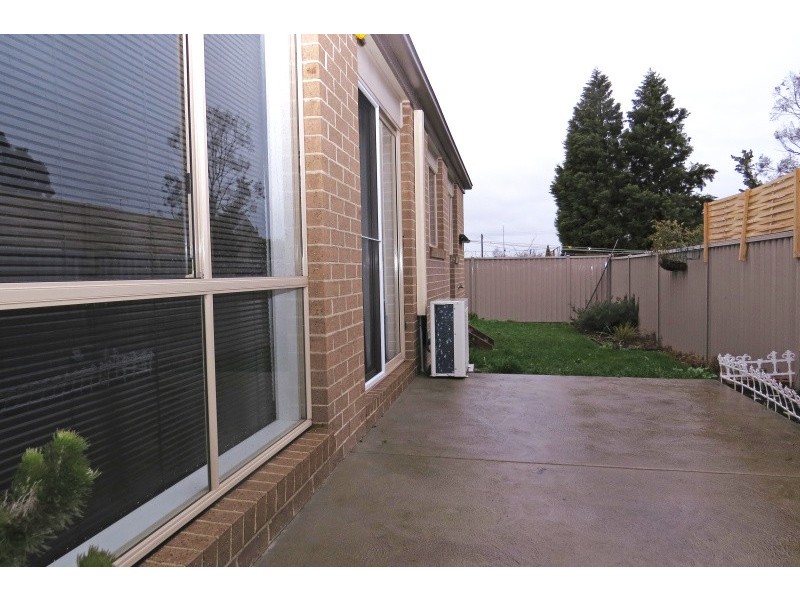 Unit 3, 274a Albert Street, Sebastopol VIC 3356