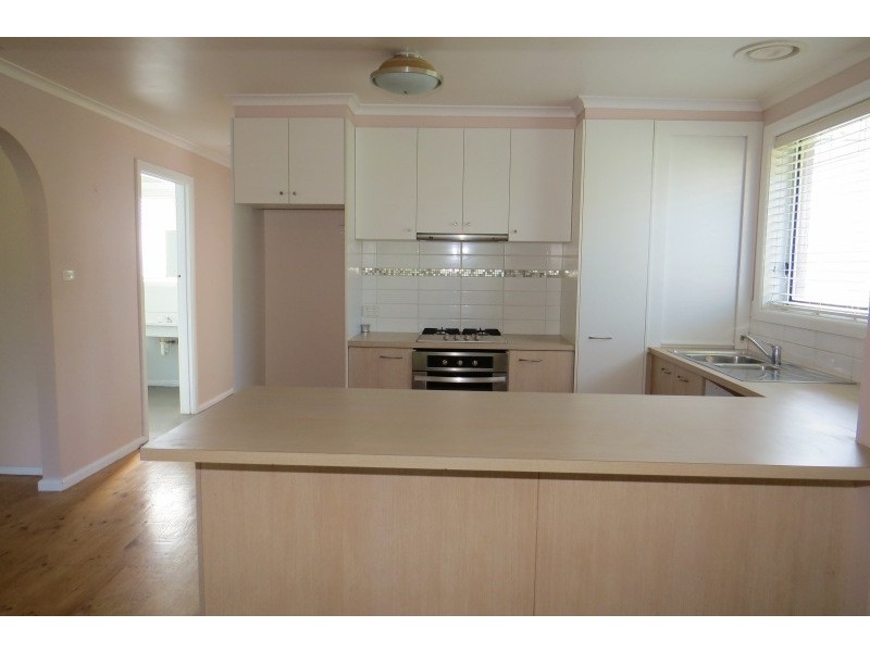 2 Albion Street, Golden Point VIC 3350