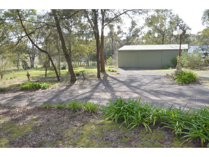65 Laurence Drive, Snake Valley VIC 3351