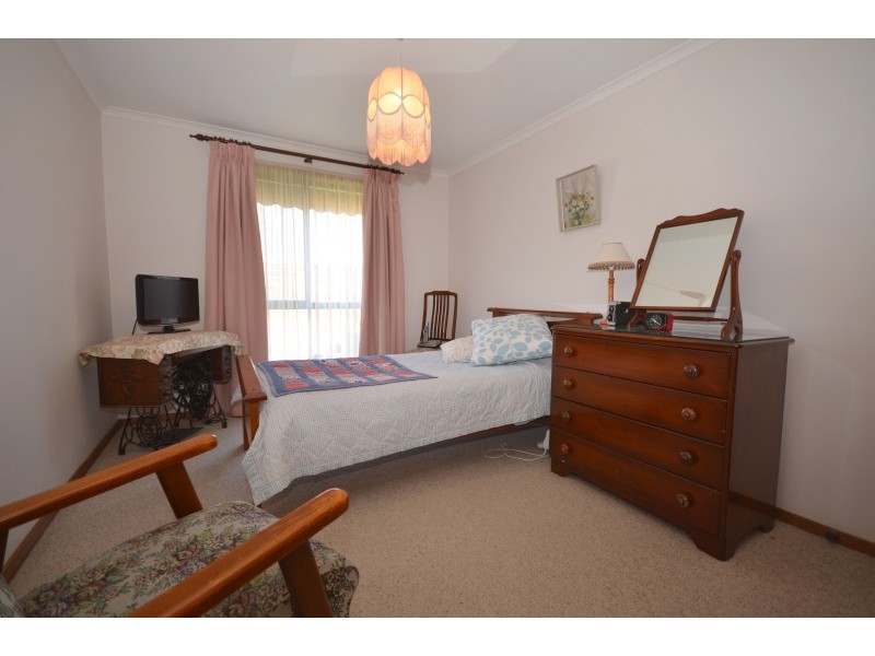 Unit 10, 25 Dare Street, Wendouree VIC 3355