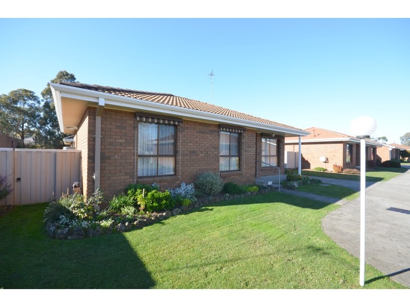 Unit 10, 25 Dare Street, Wendouree VIC 3355