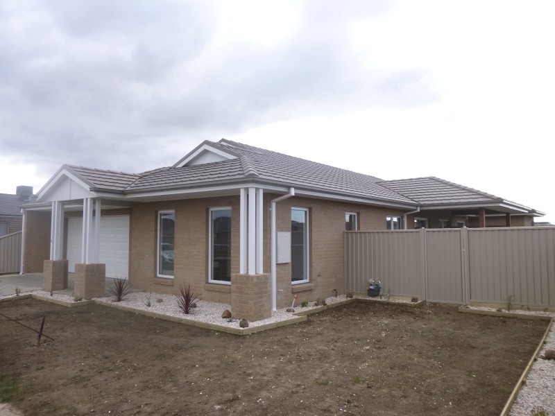 4 Countess Road, Delacombe VIC 3356