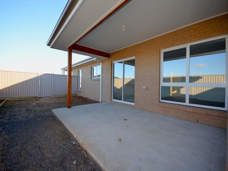 4 Countess Road, Delacombe VIC 3356