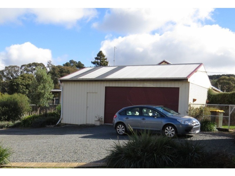 1 Daylesford Road, Brown Hill VIC 3350