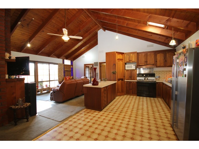 901 Cathcart Street, Buninyong VIC 3357