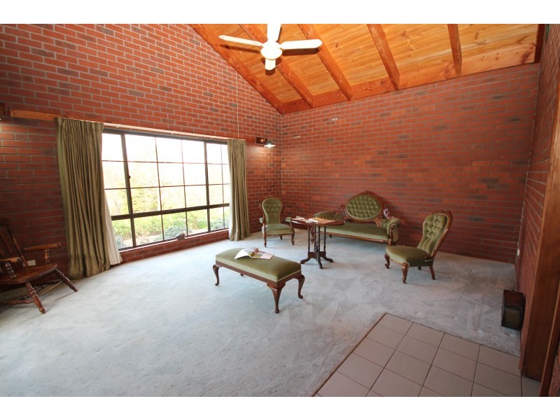 901 Cathcart Street, Buninyong VIC 3357