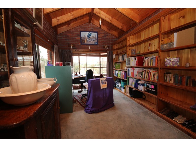 901 Cathcart Street, Buninyong VIC 3357