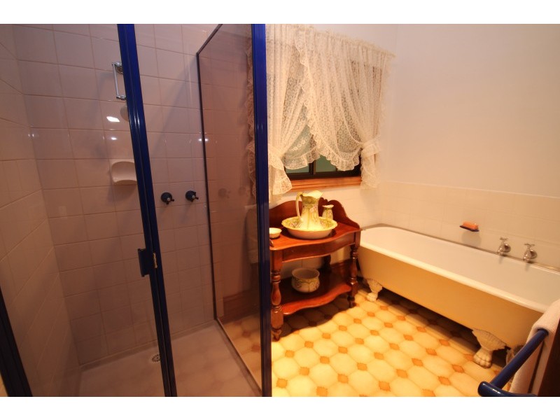 901 Cathcart Street, Buninyong VIC 3357