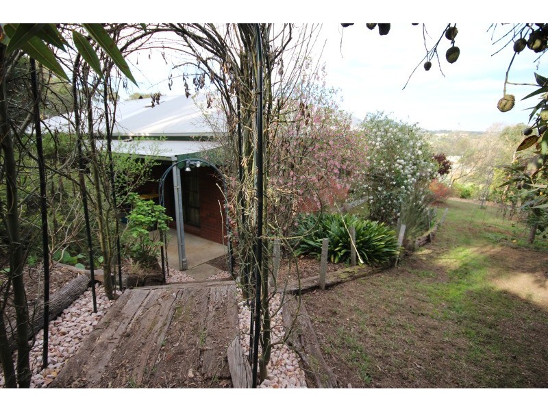 901 Cathcart Street, Buninyong VIC 3357